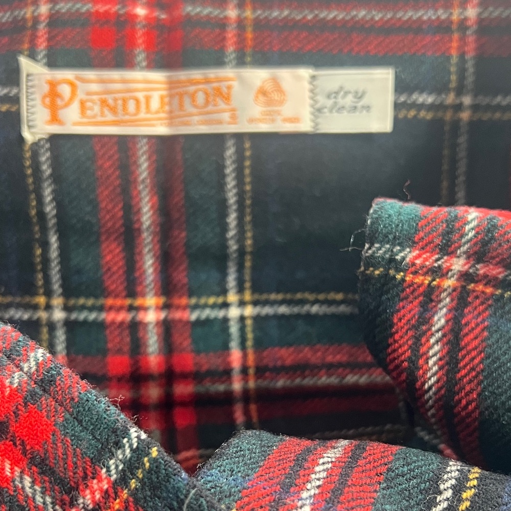 Pendleton Tartan Plaid scarf in Red and Green yellow and navy blue.